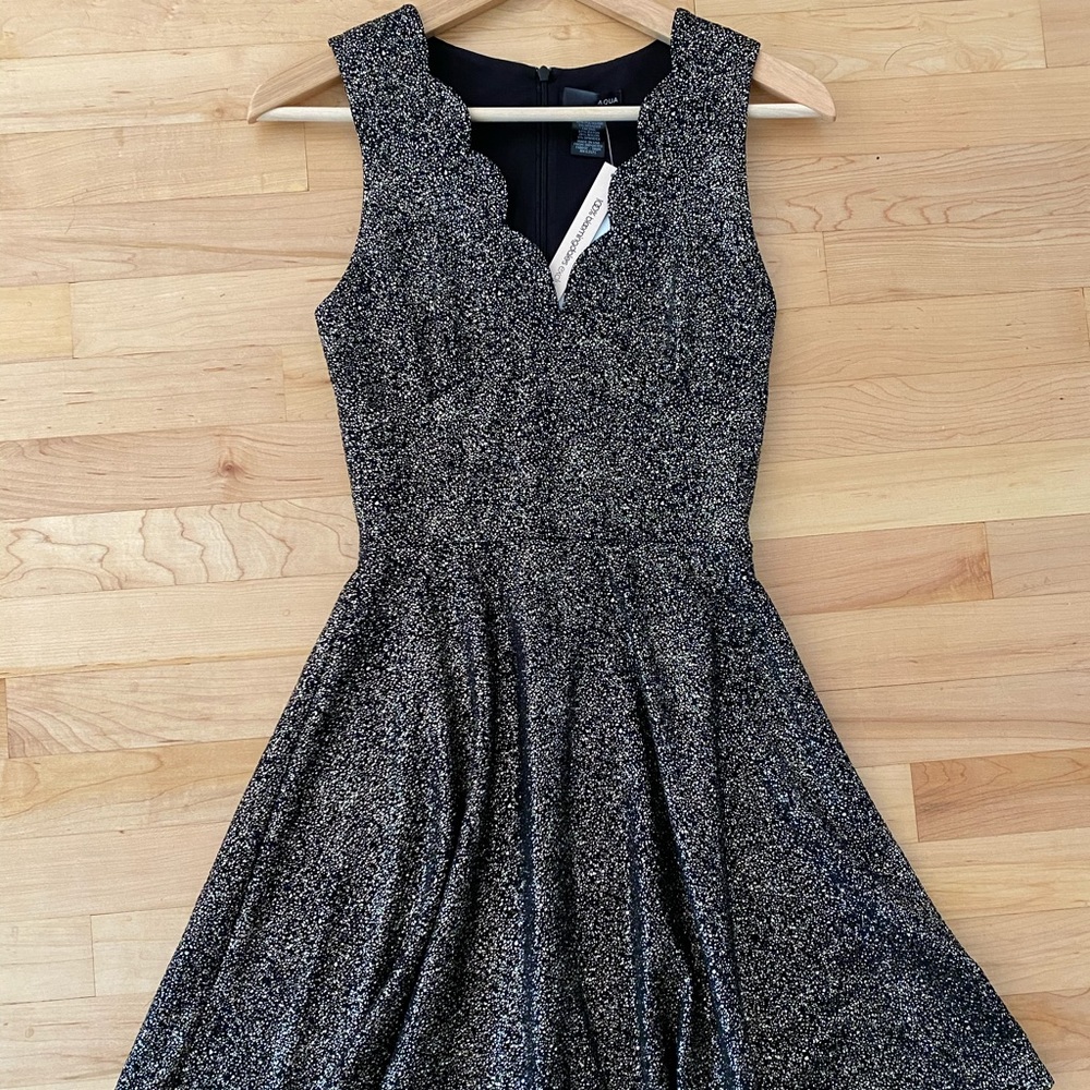Gold metallic scalloped neckline dress size small